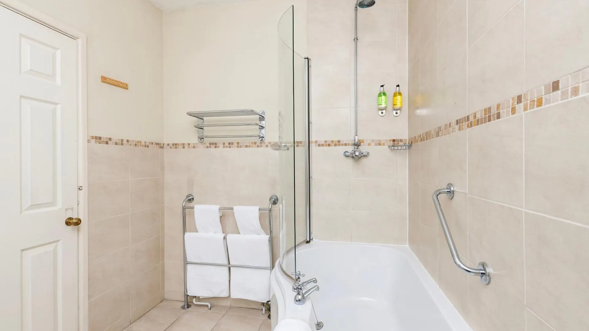 באת' Royal Hotel 3*,  בריטניה