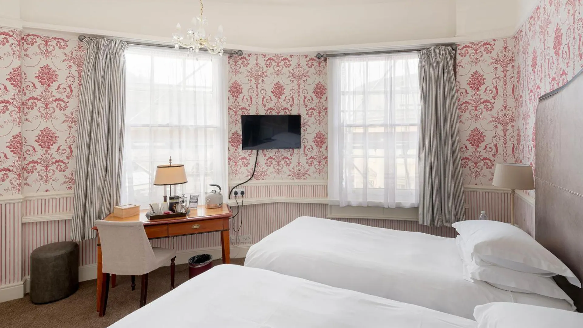 באת' Royal Hotel 3*,  בריטניה