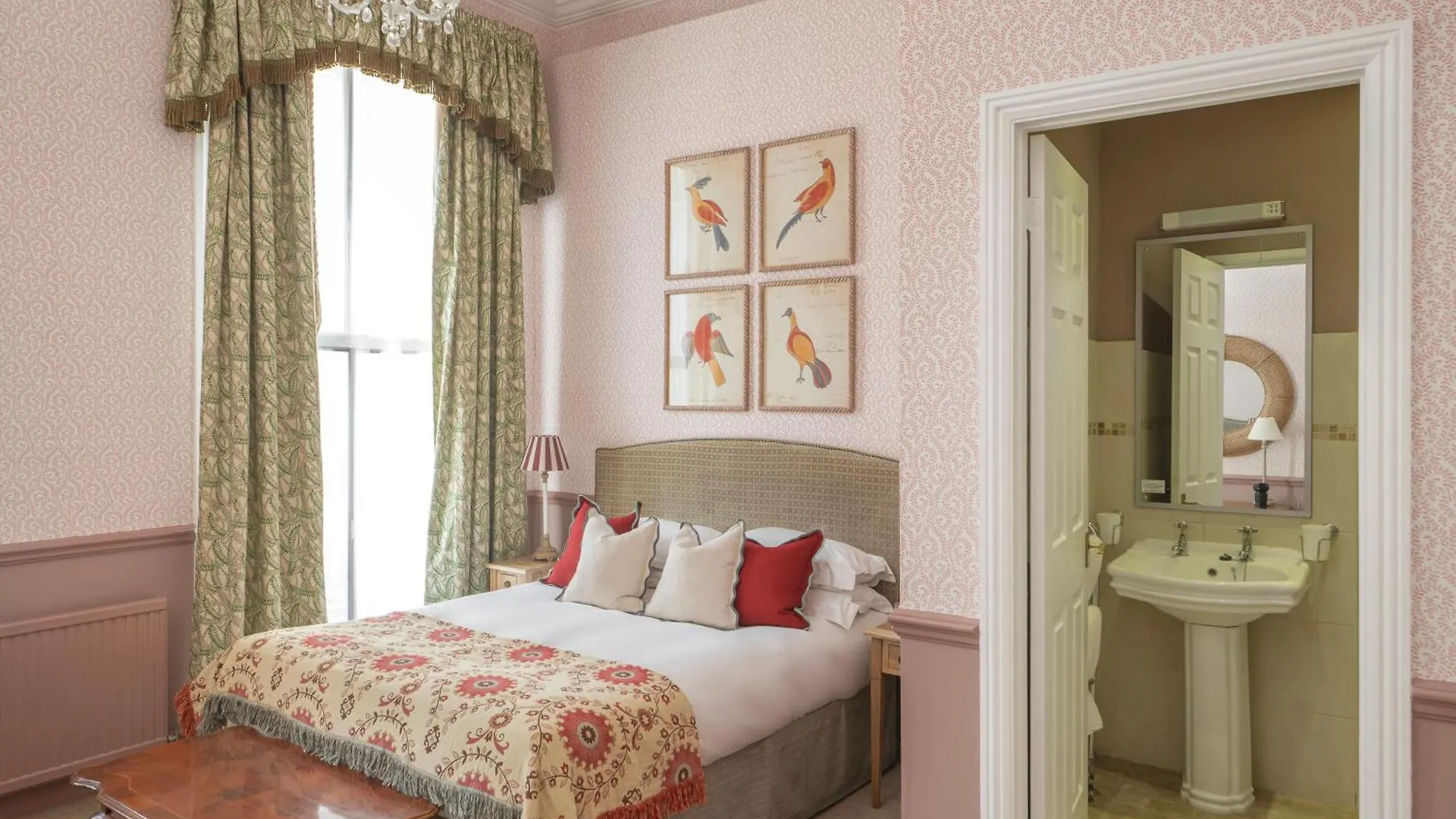 Royal Hotel Bath 3*,  United Kingdom