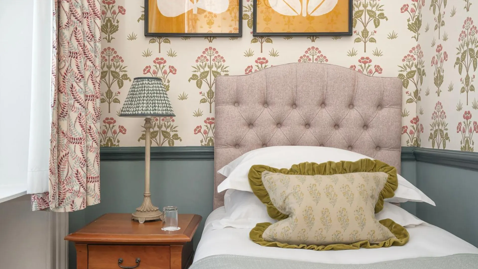 ***  Royal Hotel Bath United Kingdom